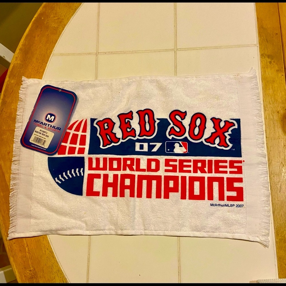 MLB Boston Red Sox World Series ‘07 Fan Towel NWT